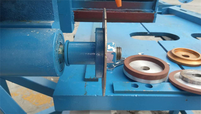 ceramic-cutting-blade.jpg